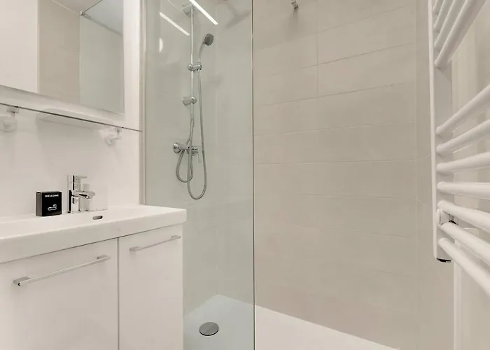 Apartment Chic & Cosy - Beau T2 Avec Parking *